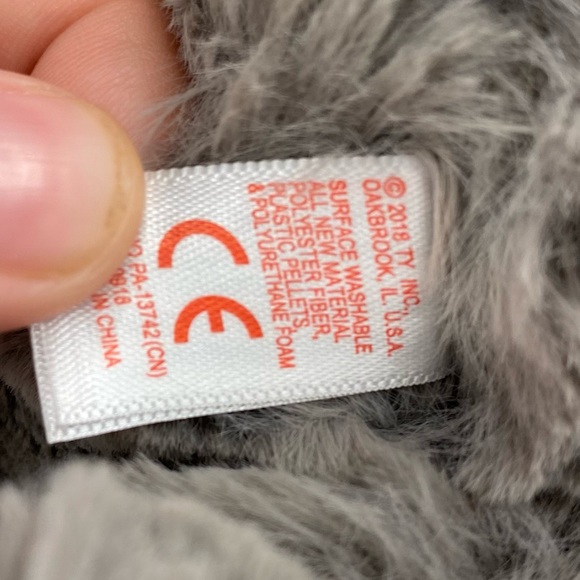 Ty 13"  "ELLA" Elephant Baby-Safe Animal Plush 2018 - Picture 8 of 9